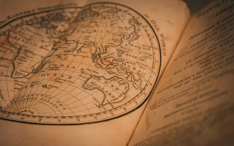 Světová vína; V naší nabídce najdete i vína z Jihoafrické republiky, Chile, Argentiny, Nového Zélandu nebo Austrálie.